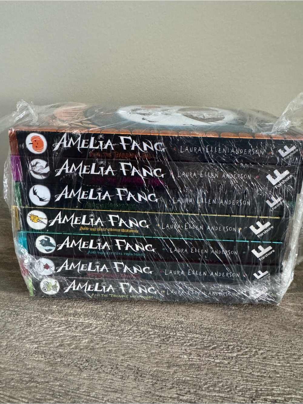 Amelia Fang Book Box Set - Black Spine Collection